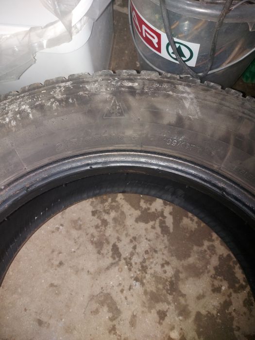 215 65 r16c anvelope iarna Bridgestone