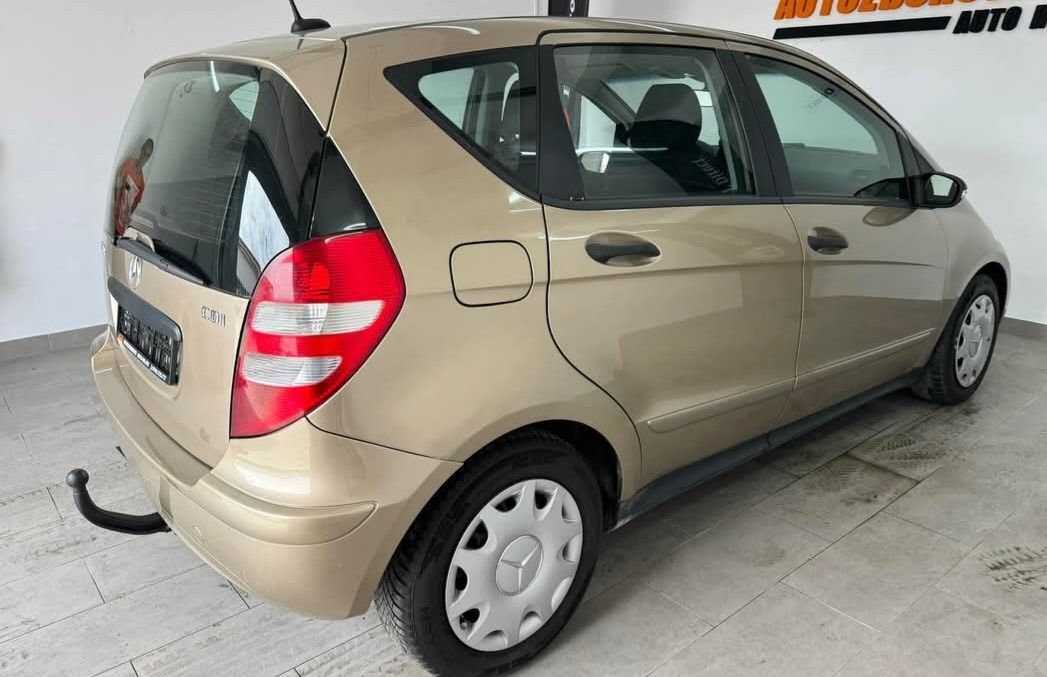 Vand mercedes benz a180