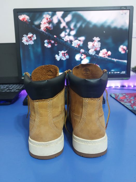 Ghete Timberland Femei