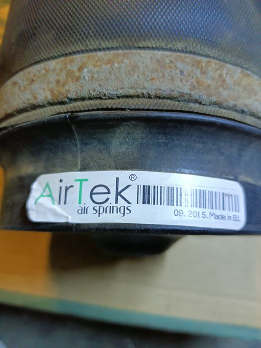 Perna aer spate Mercedes GL/ML 2009