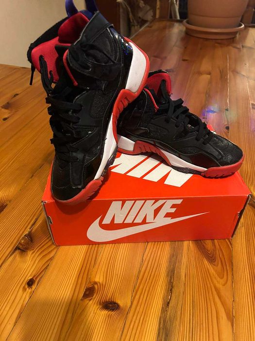 Маратонки nike jordan 6