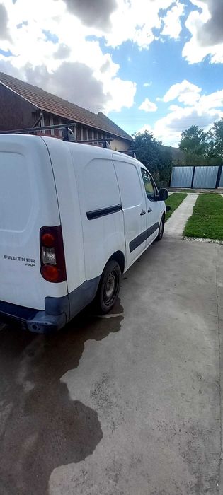 Vând peugeout partner 1,6 disel din 2009