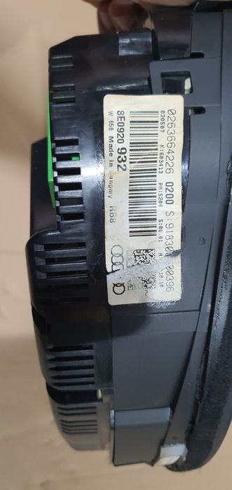 Ceasuri bord dispaly color audi a4 b7 audi a4 b6 1.9 2.0 tdi 8E0920932