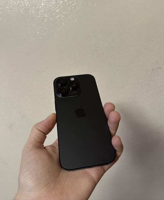 Vand/Schimb IPhone 16 Pro Black Impecabil Ca Nou Cu Samsung