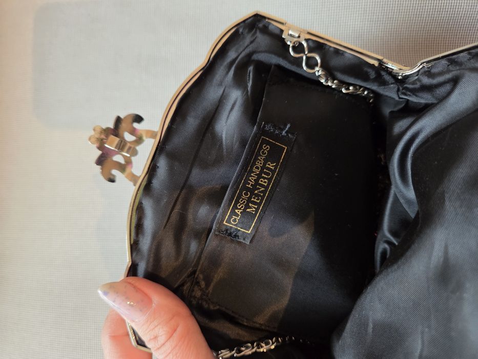 Дизайнерска вечерна чантичка с мъниста