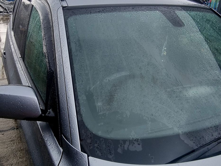 Ornament parbriz dreapta Bmw X3 (E83) [Fabr 2003-2009] 2.0 N47D 130 KW