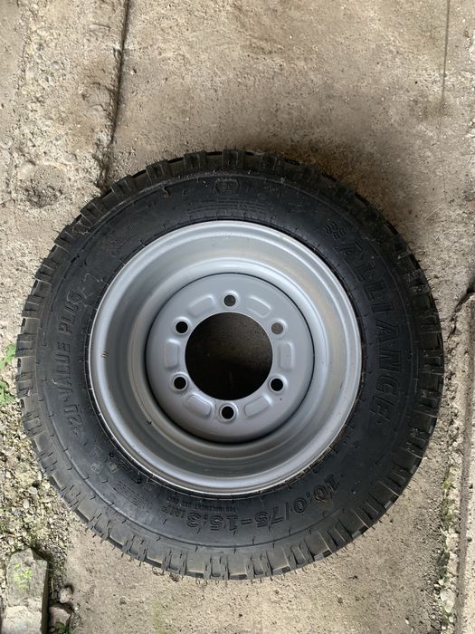 Cauciuc cu jantă noi 100%
