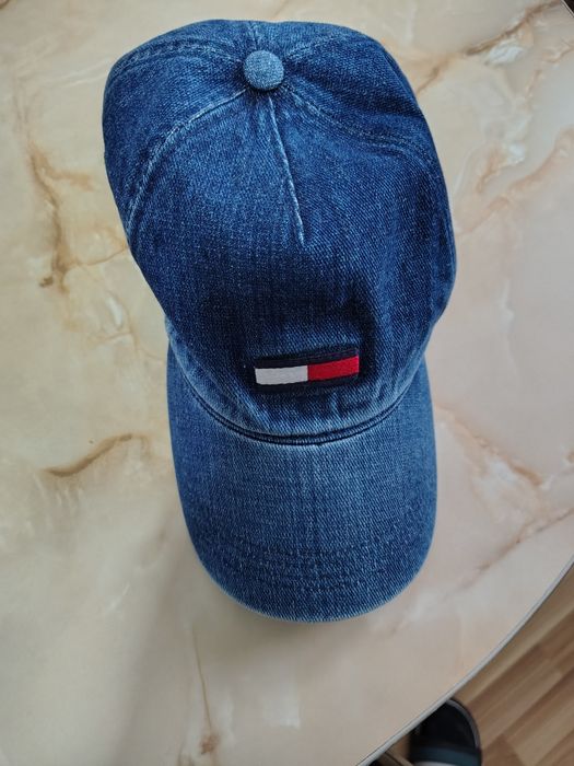 Șapcă de blugi noua