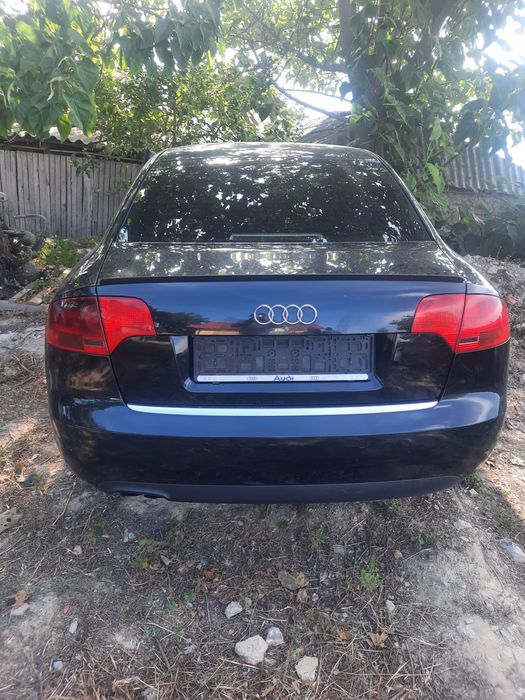 Logan autoutilitara si audi a 4 2.0