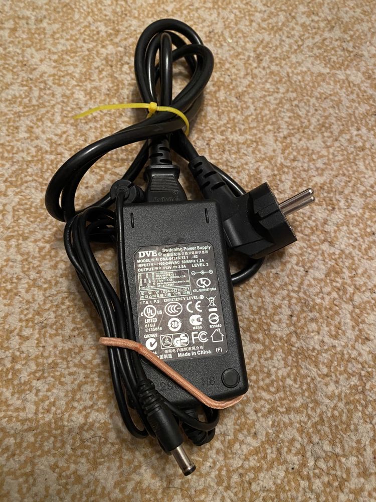 Incarcator laptop 12v