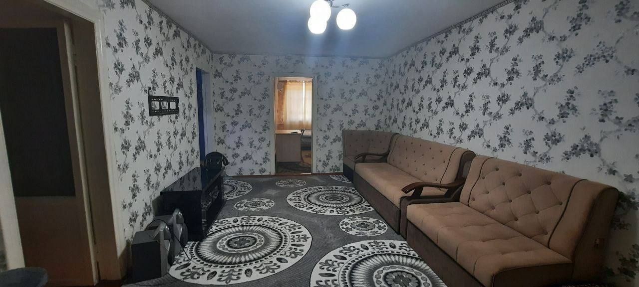 Срочно продаётся 2х комнатная квартира