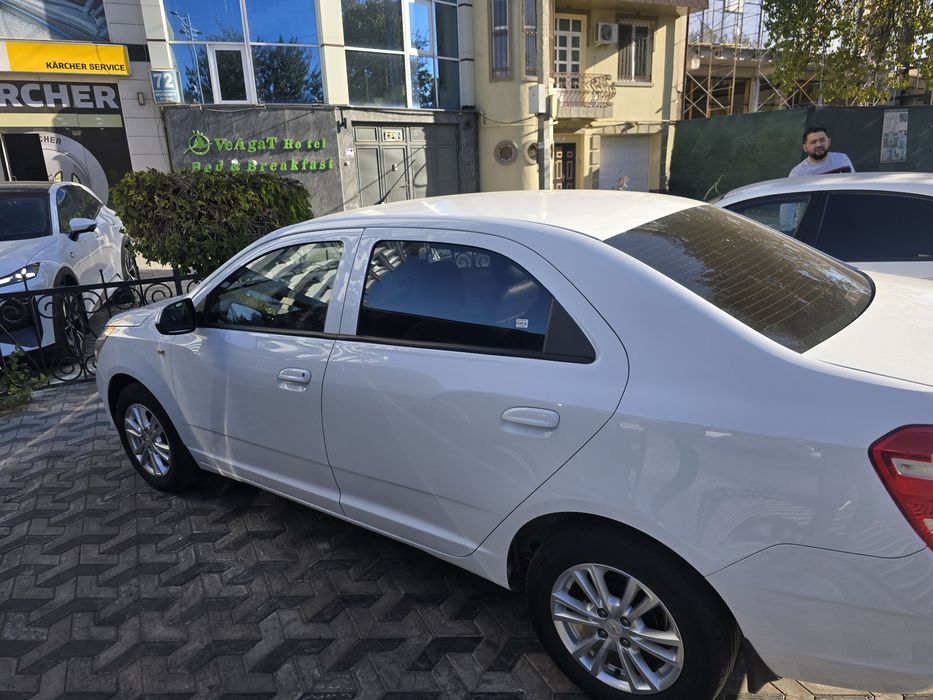 Срочно своя машина 21г. Автомат 33тыспробег