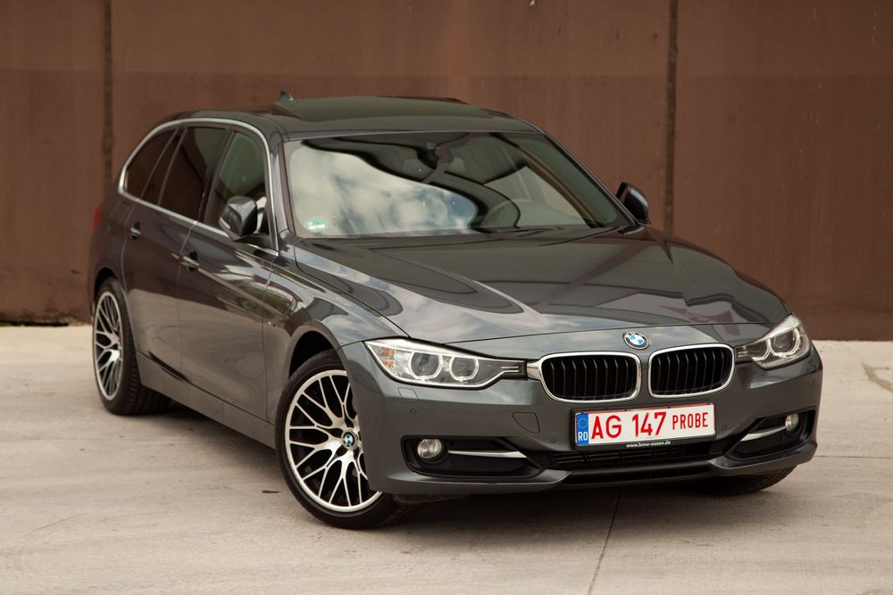 BMW Seria 3 SportLine Automat Panorama 184CP Piele Navi Clima