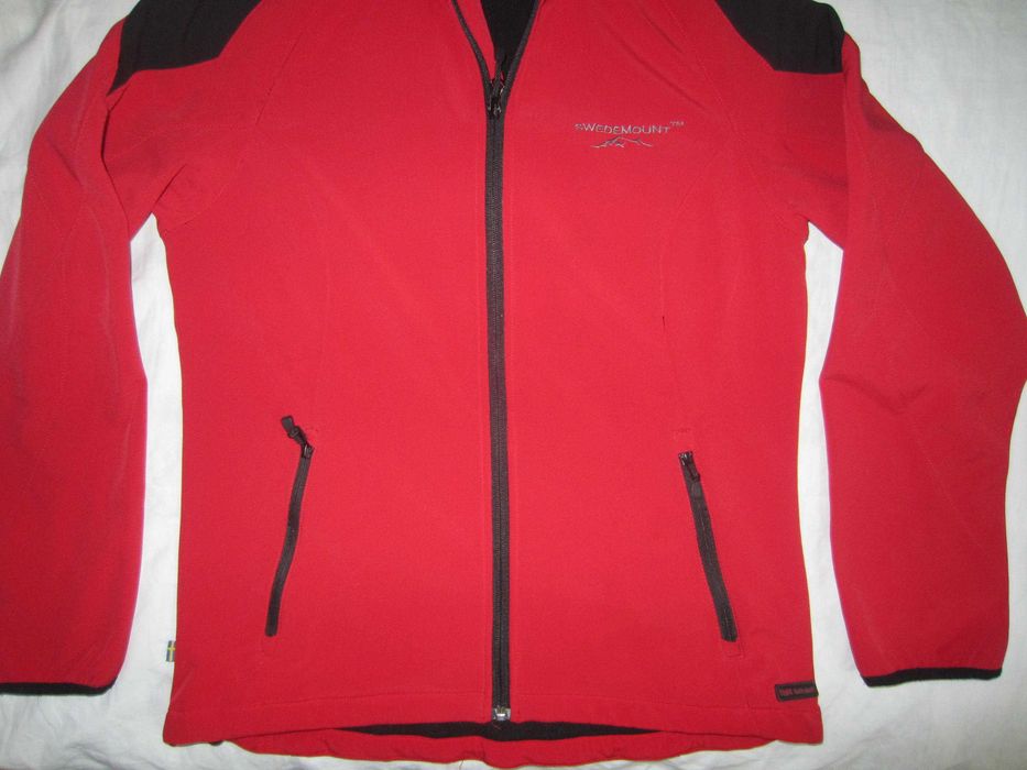 Geaca tehnica hight soft shell SwedeMount, masura 40-M, stare f.buna