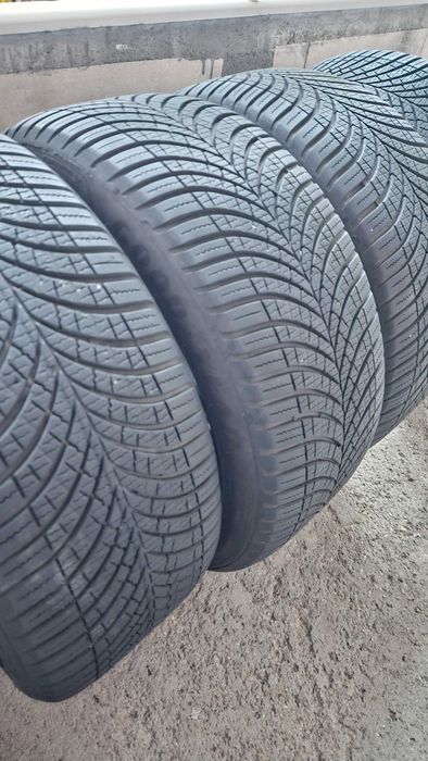 225 45 17 GoodYear Vector 4seasons gen 3