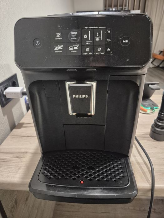 Кофемашина Philips серия 1200