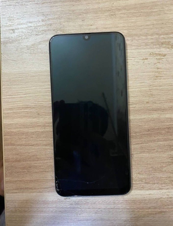 Samsung a50 4/64
Aybi oldi kamera ozgina chang kirgan 
Ime root qib ik