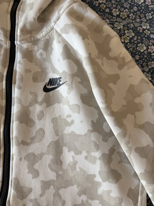 Nike tech fleece горнище S