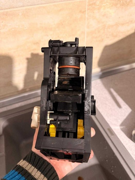 Espressor Philips EP3221/40 Seria 3200 - întreținut, impecabil