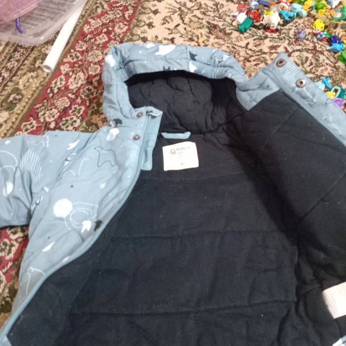 Продаётся детская куртка с комбезом