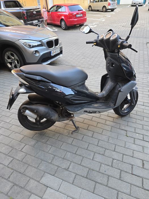 Motoscuter Malaguti f12