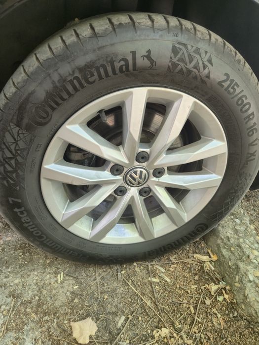 215/60/16 5x112 летни с джанти passat b8