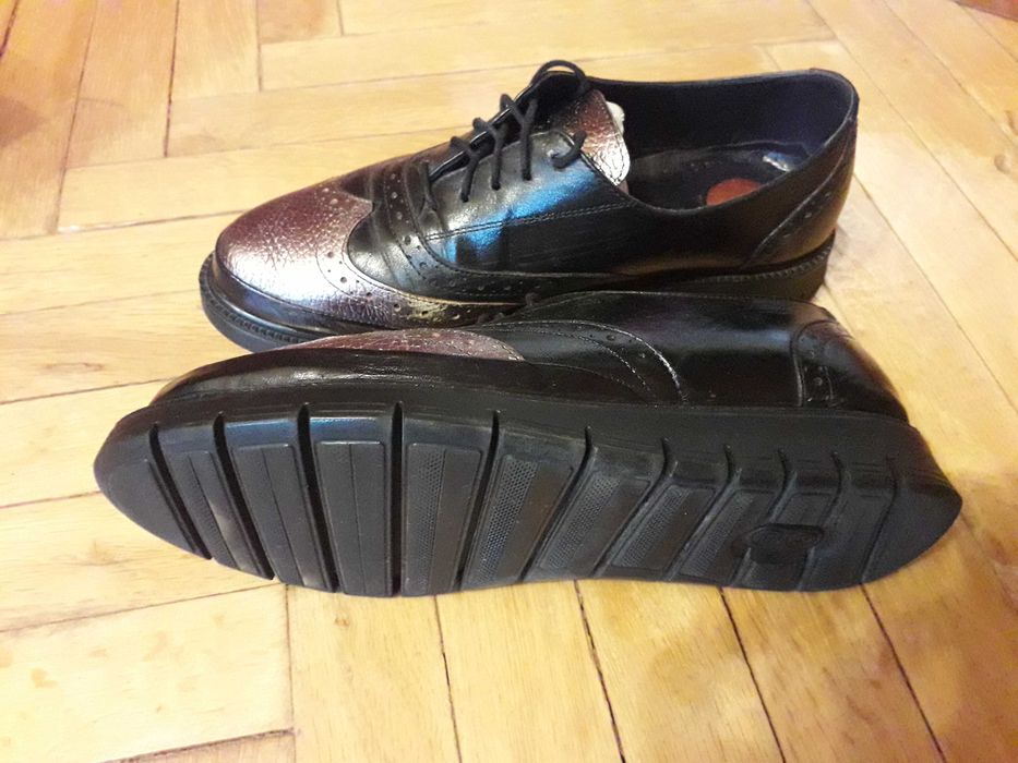 Pantofi dama, marimea 39, din piele