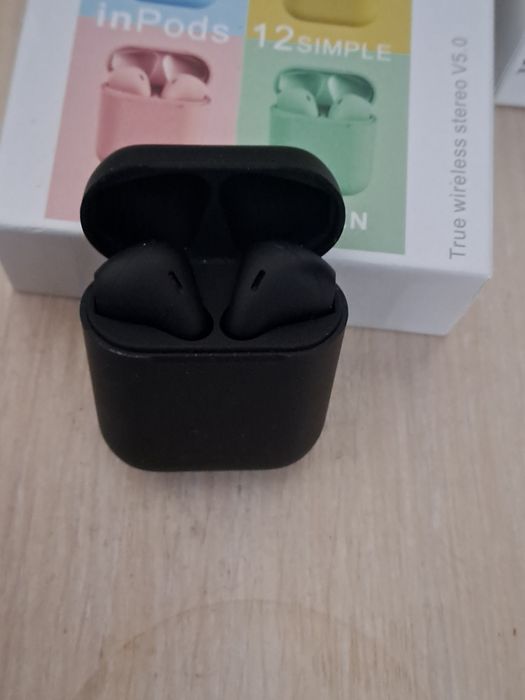 Продам новые беспроводные  наушники