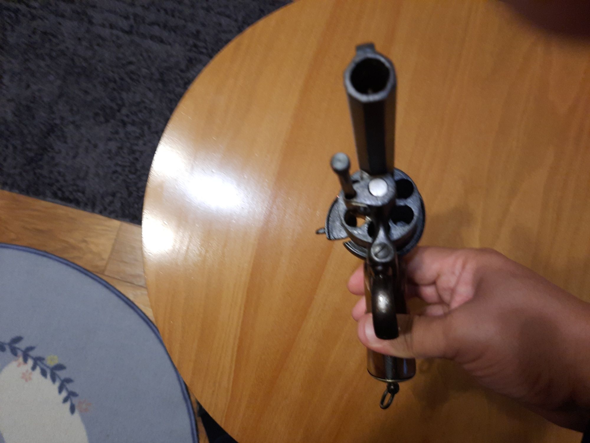 Револвер Лефуше 1858г. белгийски оригинал пистолет