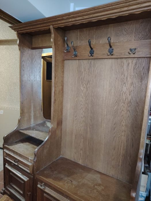 Cuier lemn masiv cu oglinda