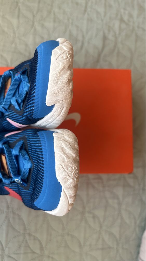 Маратонки Nike 25 номер