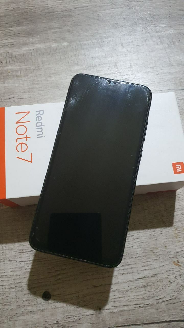 Redmi note7 sotiladi srochni