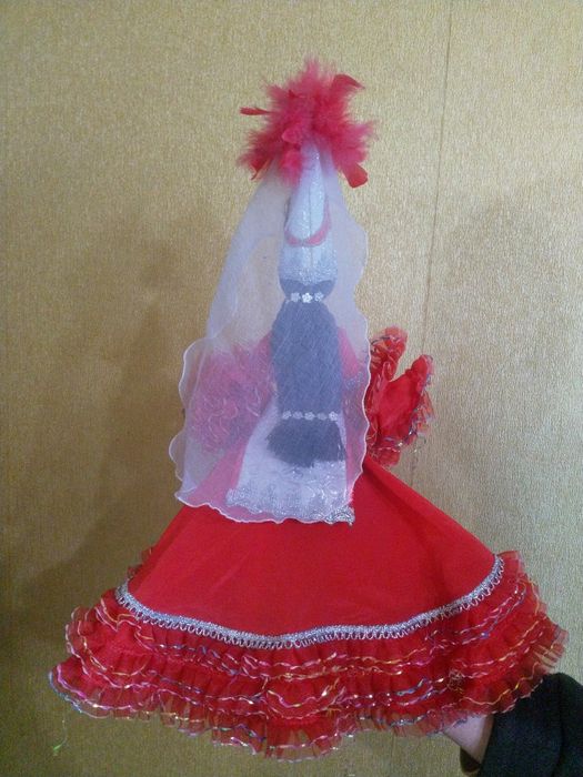 Сувенирна казахстанска национална кукла