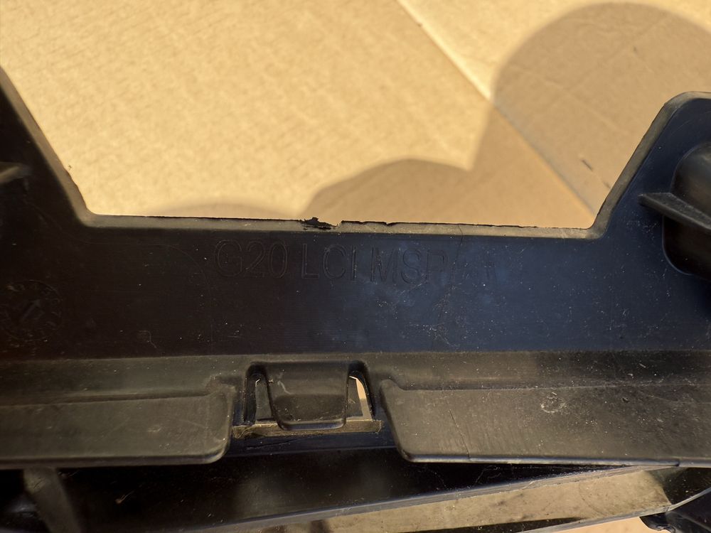 Решетка BMW G20 M-pack LCI