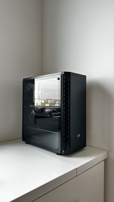 PC Gaming i5 9600k 4.7Ghx - RX 5700XT 8GB - 16 GB DDR4 - 1080P ULTRA
