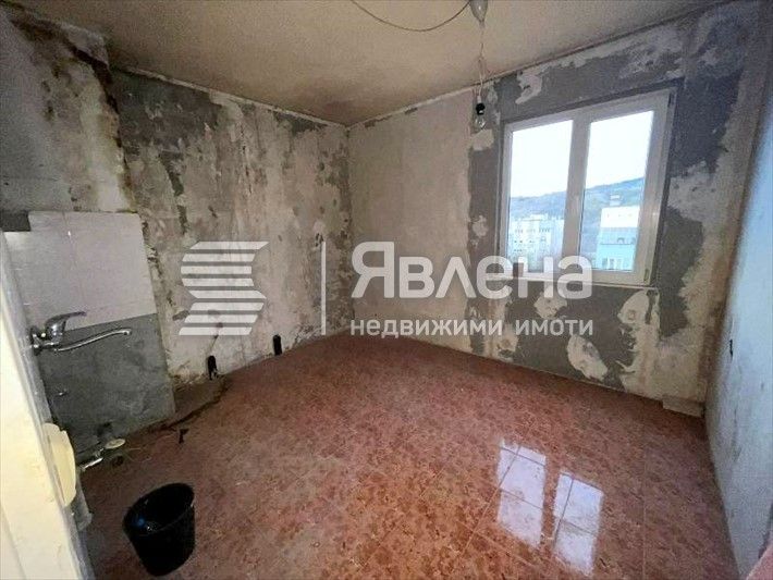 Продава се Двустаен апартамент в Благоевград, Еленово 2 - 63 кв.м за 600 €/кв.м - Снимка #3