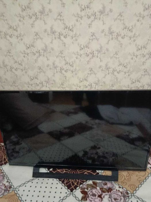 Продам телевизор