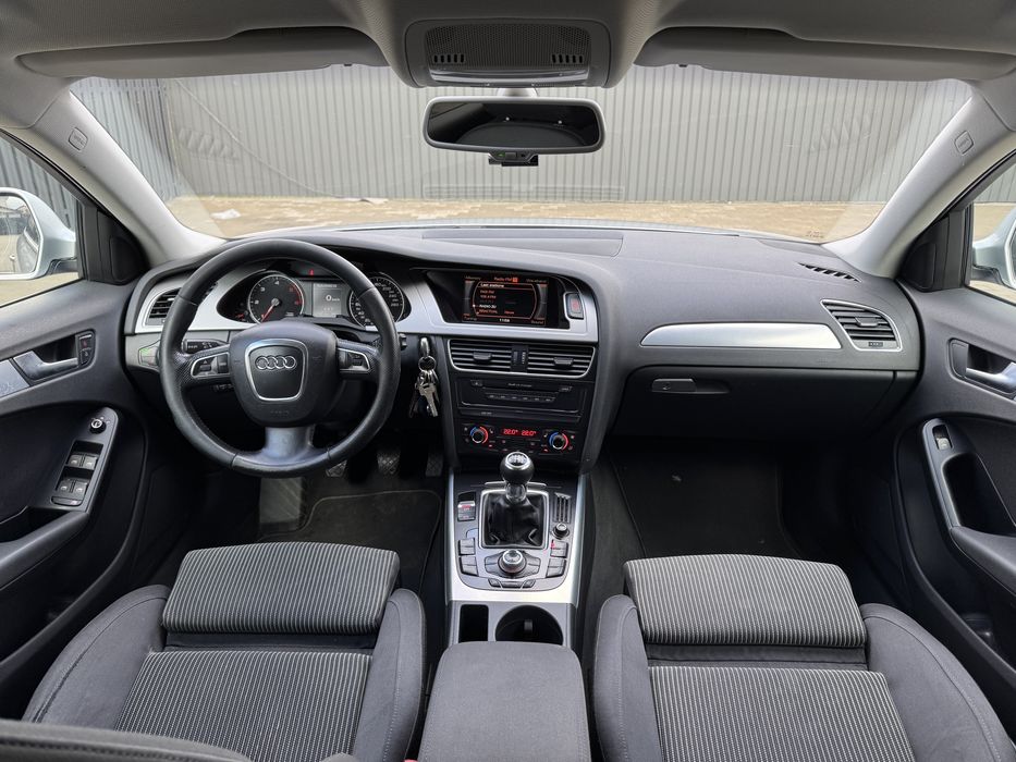 Audi a4 b8 2.0 TDI