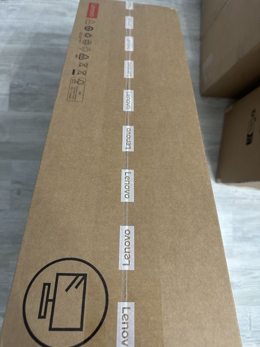 Lenovo IdeaCentre AIO 27ARR9