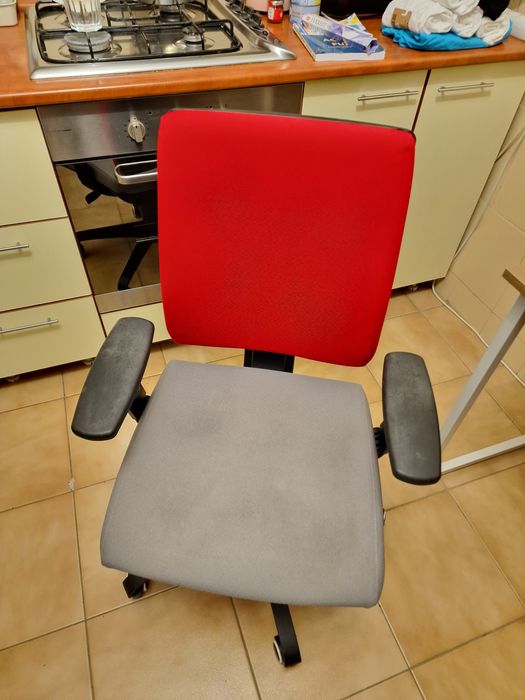 Scaun ergonomic de birou, Profim Raya Red, calitate industriala