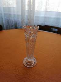 Елегантна кристална ваза