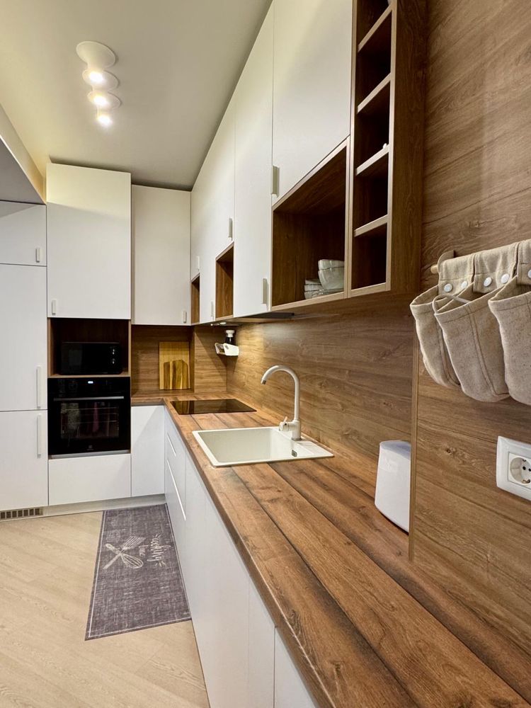 Apartament Cortina North 2 camere + parcare subterana - de inchiriat