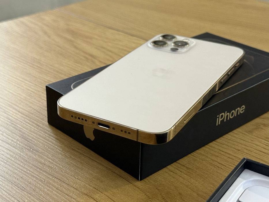 Бартер 100% iPhone 12 Pro 256гб златен