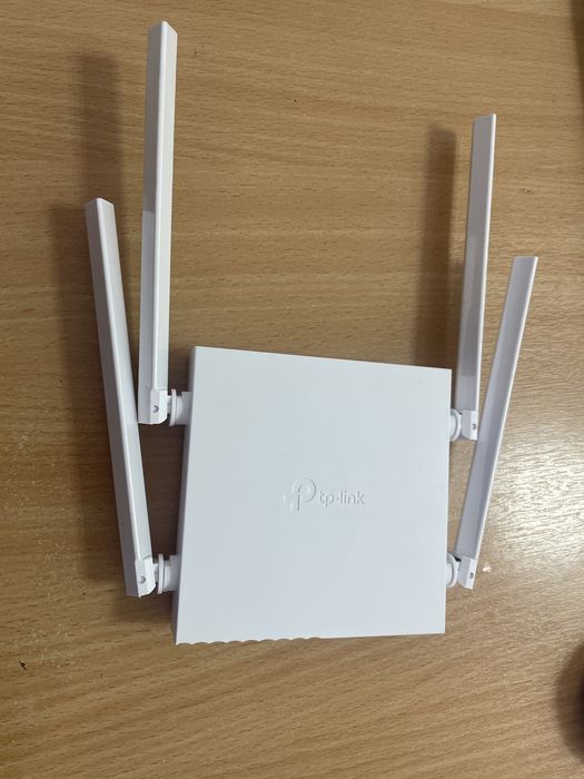 Двухдиапазонный WI-FI роутер (модем)