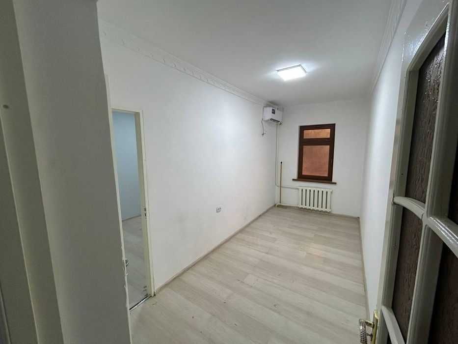 Сдаю в Аренду 84 м² Офис Универсам Мегапланет Мегаполис Юнусабад