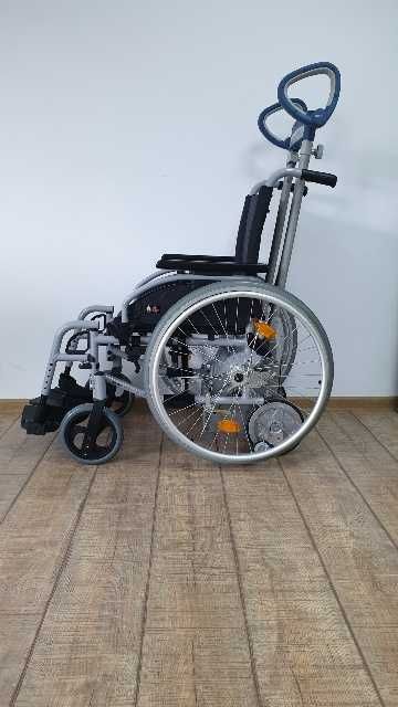 Carucior handicap cu urcator trepte (robotel) - Alber Scalamobil S30