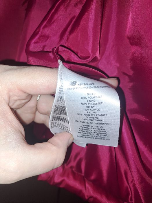 Geaca new balance M ca noua (roșie )