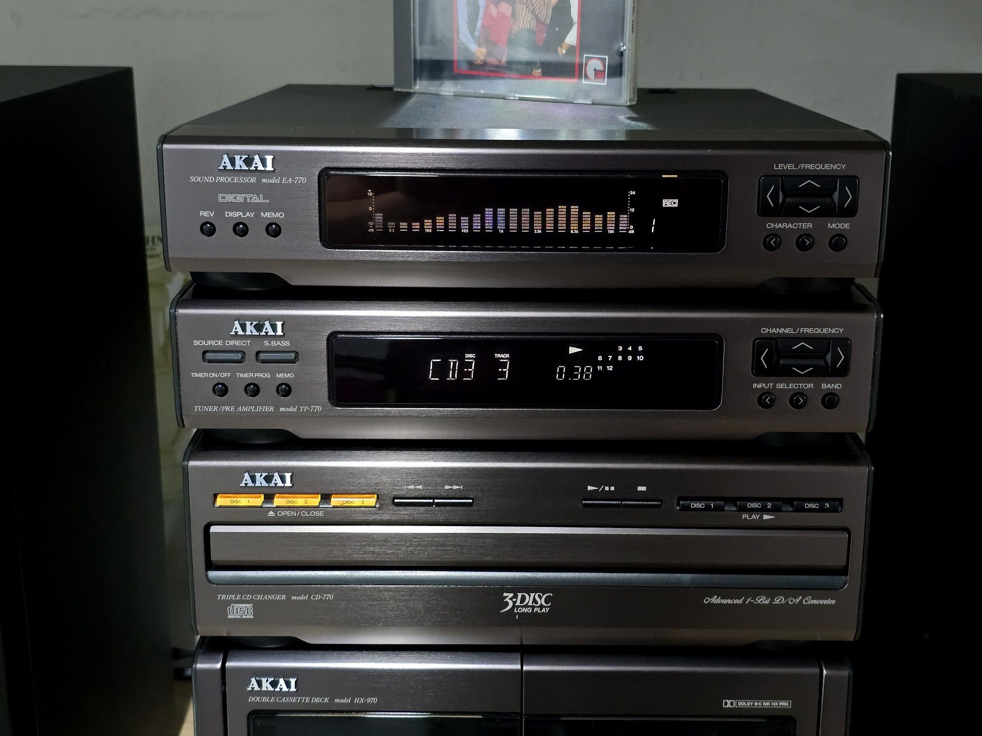 Linie audio AKAI pa-970, amplificator, procesor, pre, boxe, deck tuner