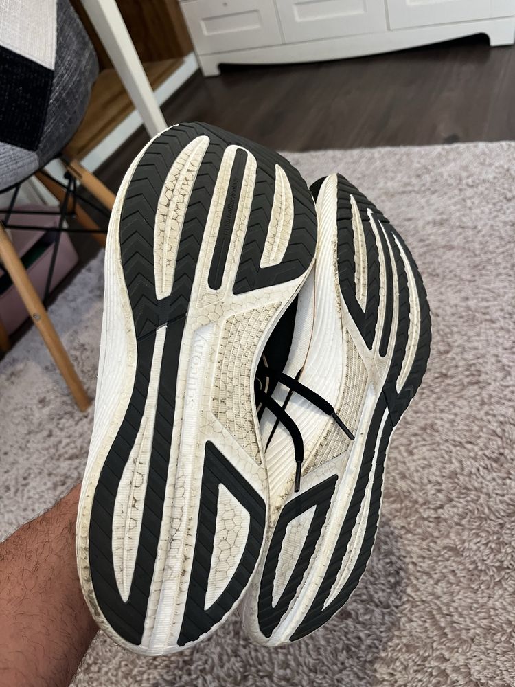 Saucony Endorphin Speed 3-оригинални мъжки маратонки