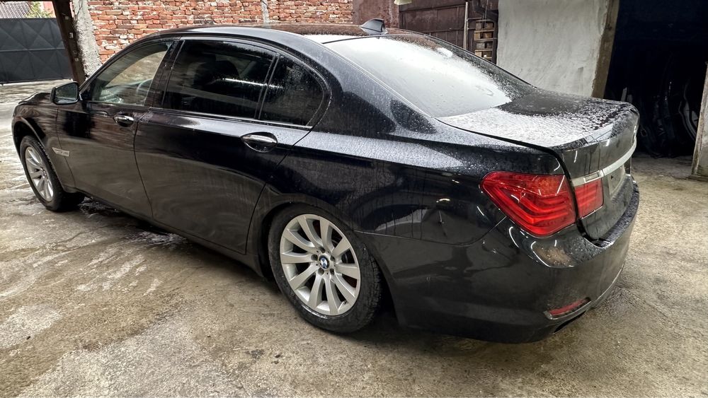 BMW 750IL Xdrive 408кс На Части